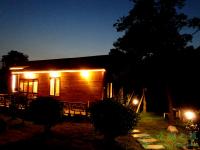 家園木屋別墅夜景