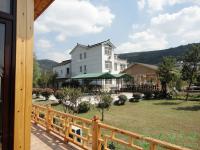 家園木屋別墅外景